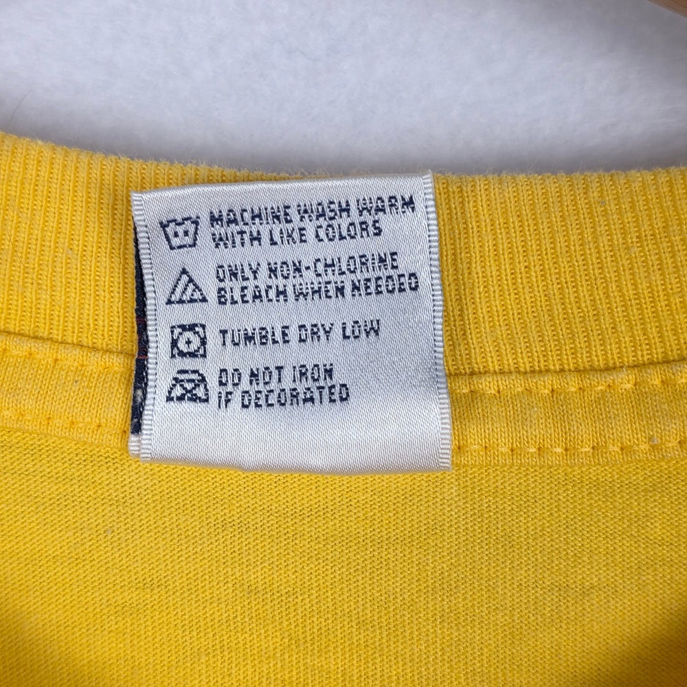 VTG TND Tornado Activewear Mens T Shirt XL Yellow Hip Hop Graphic 2000s Y2K Rare - Picture 7 of 16